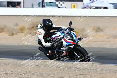 media/Jan-08-2022-SoCal Trackdays (Sat) [[1ec2777125]]/Turn 15 Inside (950am)/